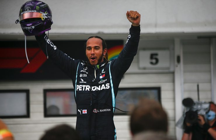 Hamilton vai se tornando dono dos principais recordes da F1