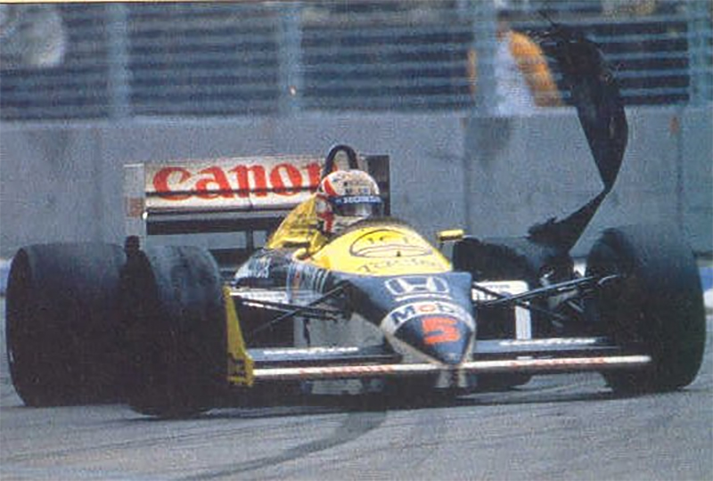 Um estouro de pneu na etapa final de 86, em Adelaide, tirou a chance de título de Mansell