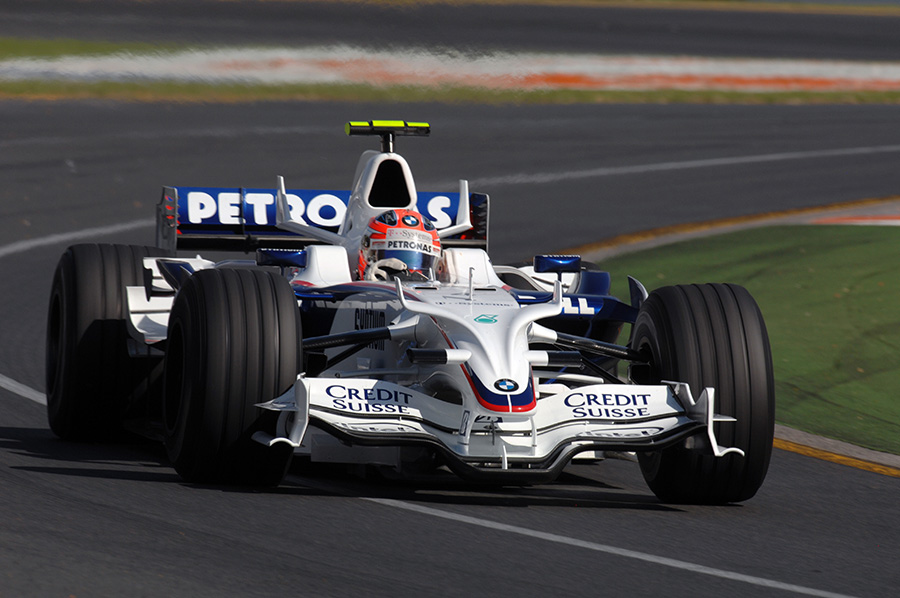Após alguns anos como parceira da Williams, a BMW montou sua primeira equipe na F1 adquirindo a Sauber 