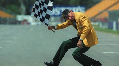 Imagem sobre Glen Dix e a bandeirada de chegada mais estilosa da história da F1